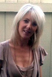 Danna Sachs